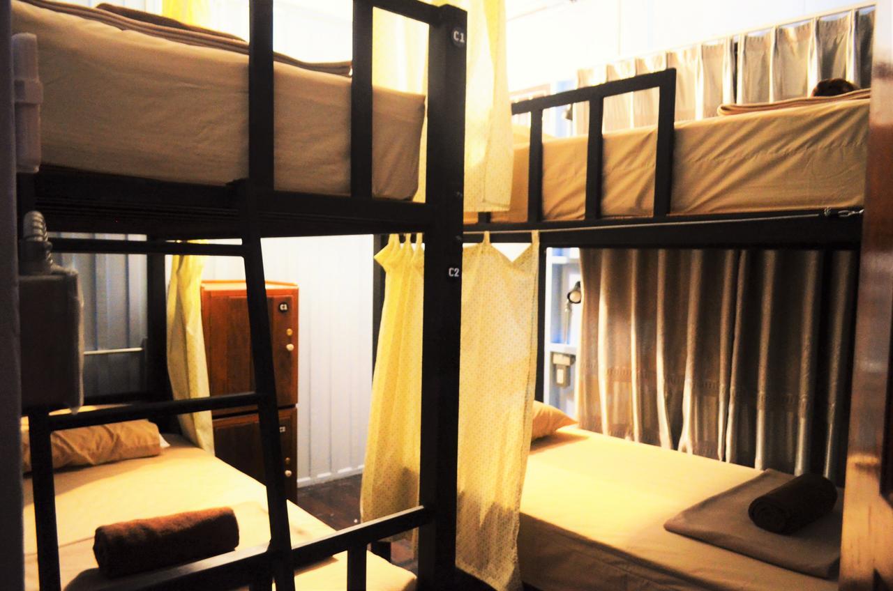 Banchan Hostel Phra Nakhon Si Ayutthaya Exteriör bild